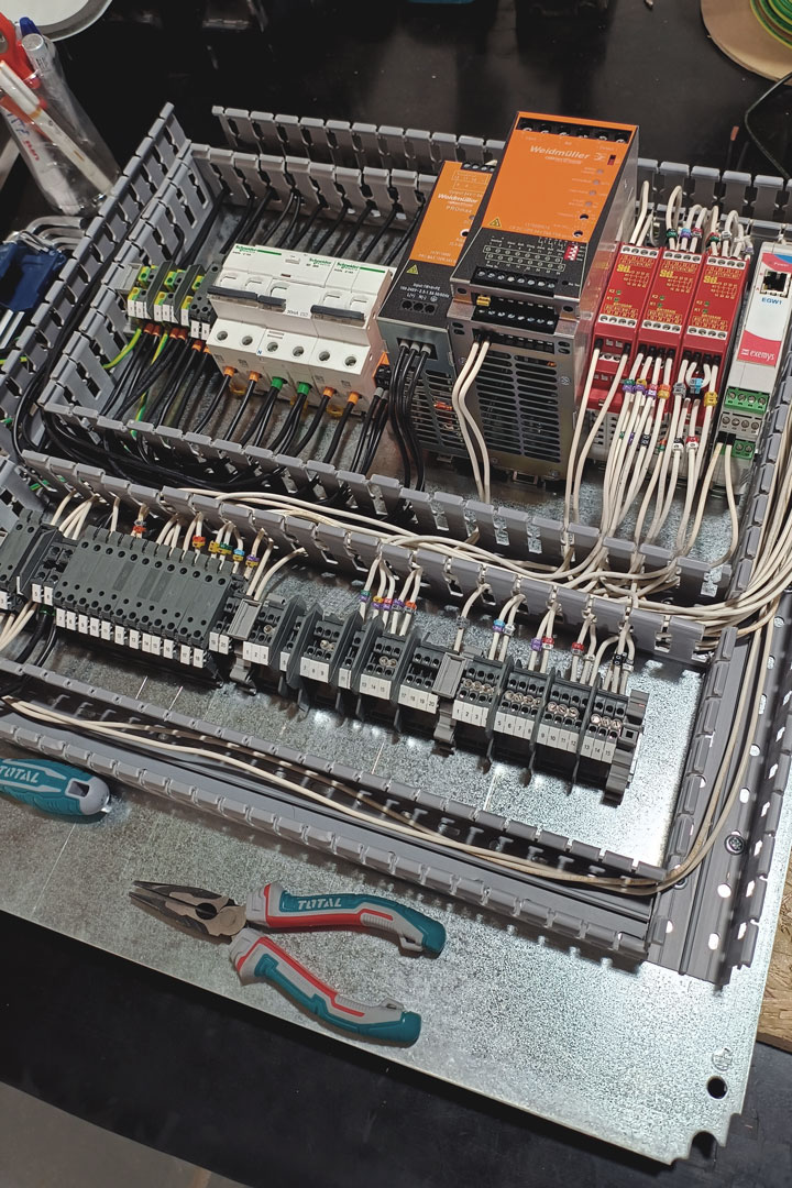 Infraestructura-Eléctrica-y-Automatización